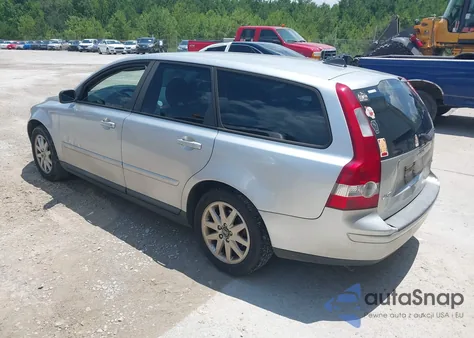 2006 Volvo V50 T5 z USA, uszkodzony, nr VIN YV1MW682362161409